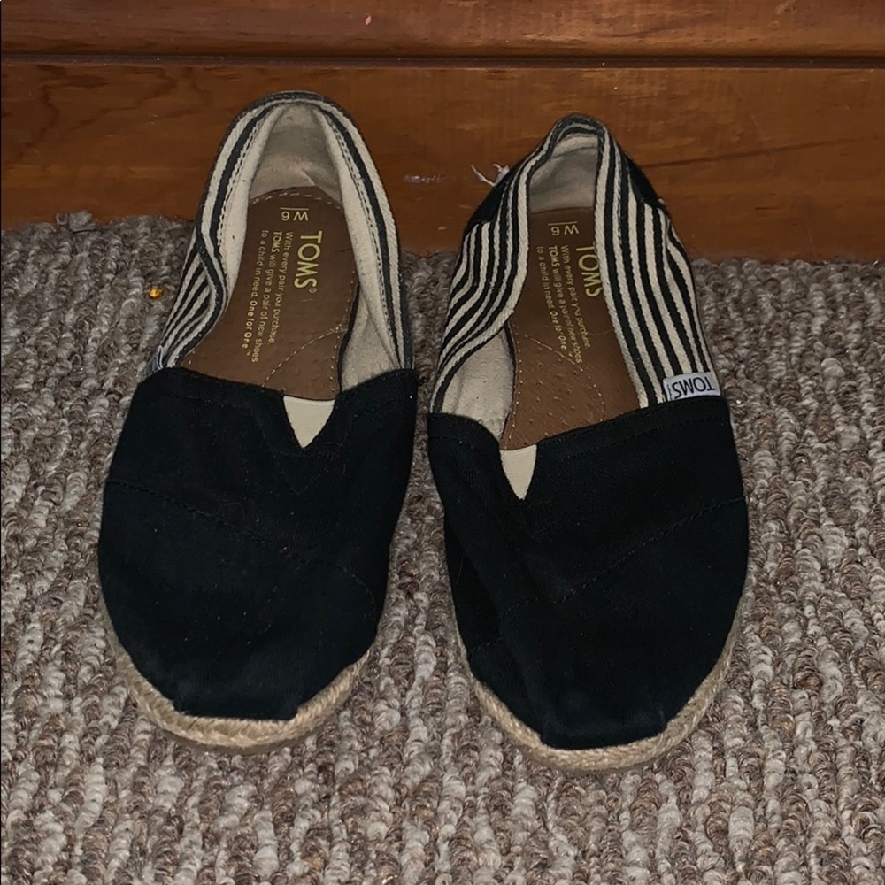 Black/Cream Striped Toms Size 6